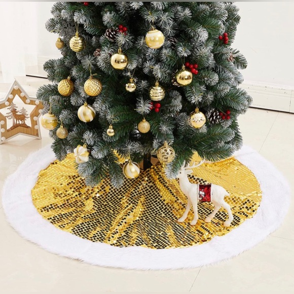Gold Sequin Christmas Tree Skirt with Faux Fur Edge Gold Classic Decor 48” NEW - Picture 2 of 11
